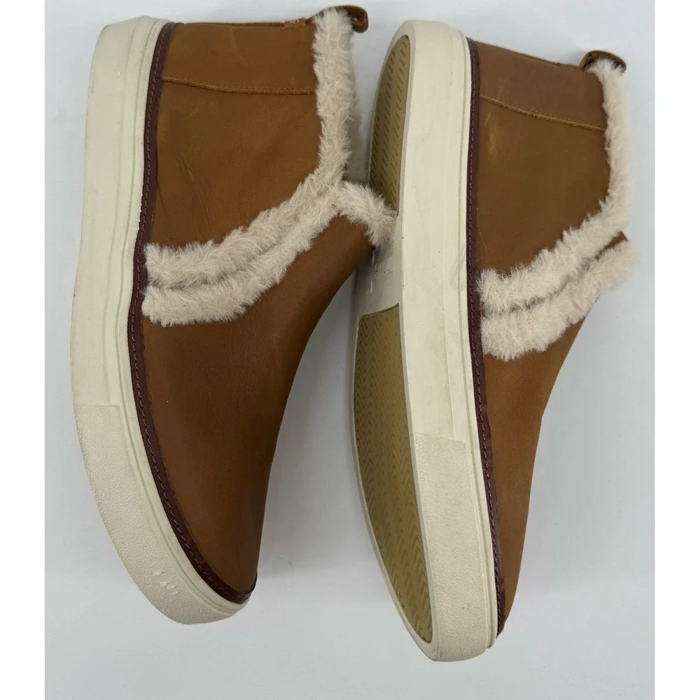 TOMS Womens Slip On Sneakers Faux Fur Lined Brown Leather US 10 EU 42 Cozy Warm